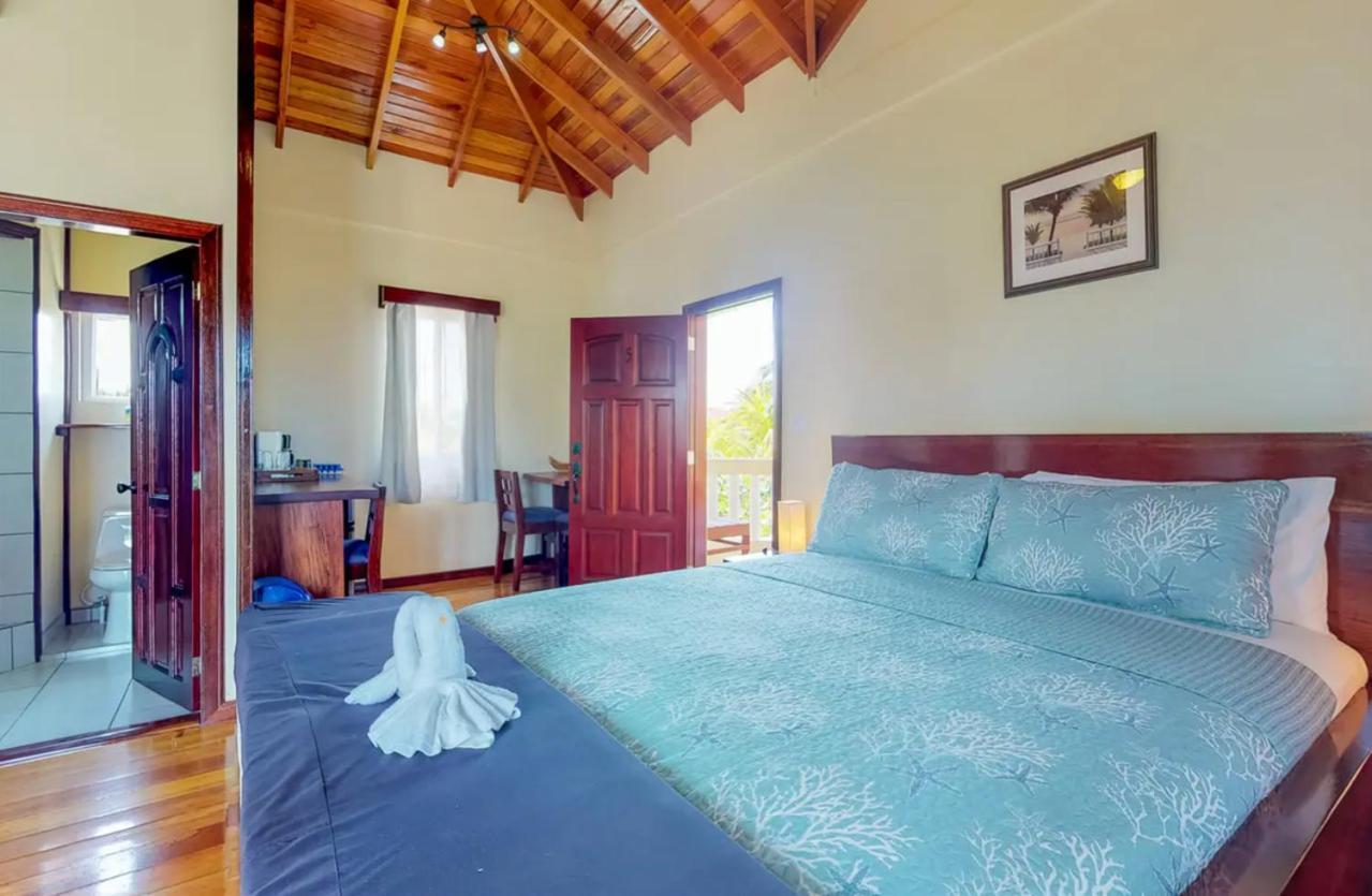 Sandy Feet Beach Resort Placencia ภายนอก รูปภาพ
