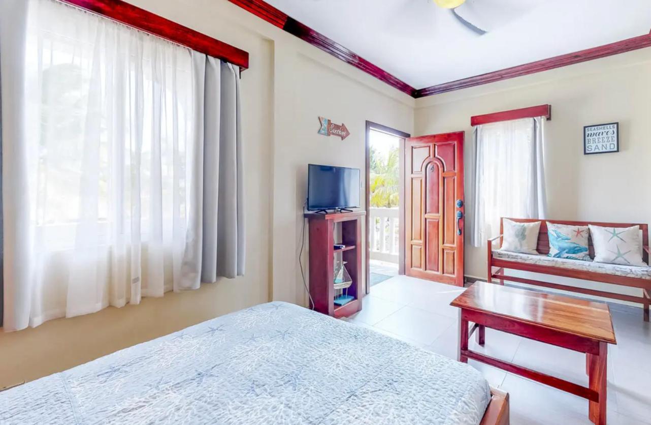Sandy Feet Beach Resort Placencia ภายนอก รูปภาพ